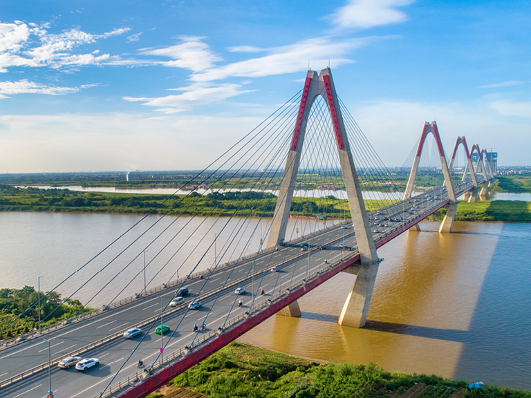 Vietnam bridge